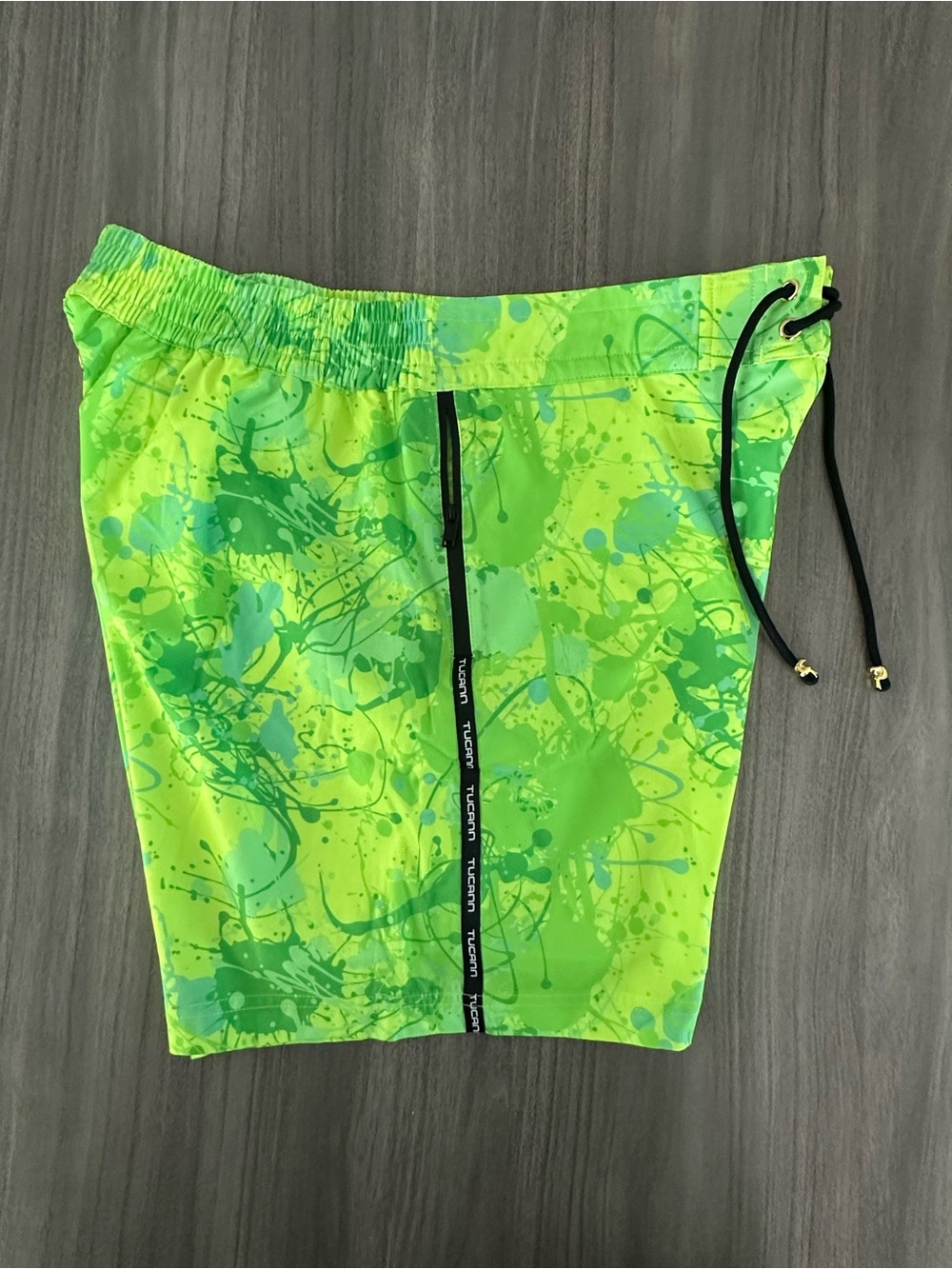 Tucann men’s Splatter Swim Shorts Green - Picture 5 of 9
